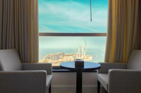 5 Star Luxury Sea View Apartment